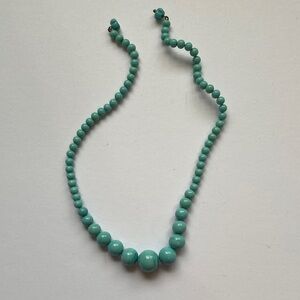 Vintage turquoise-colored bead necklace